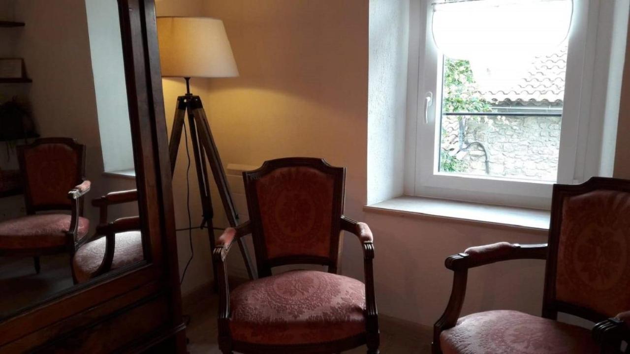 Chez Elles Apartment Portes-en-Valdaine Luaran gambar