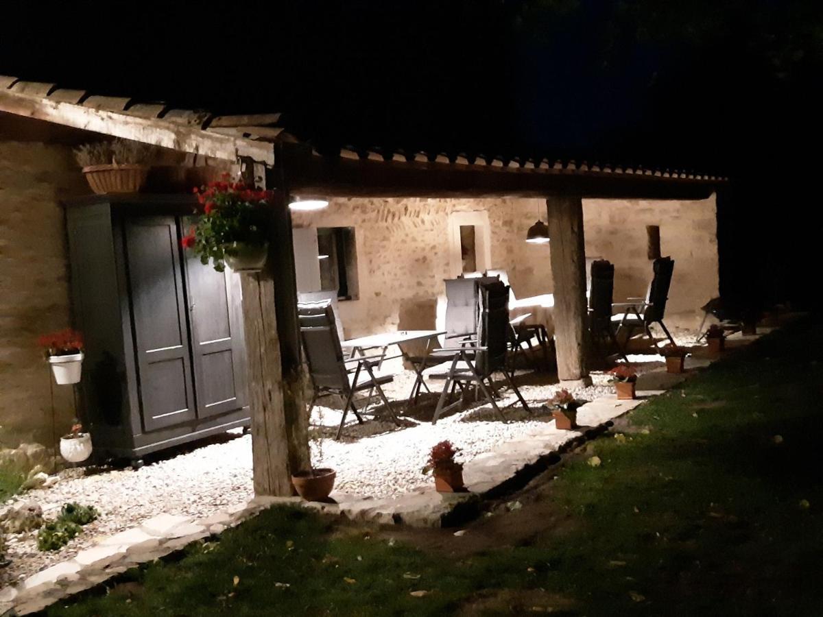 Chez Elles Apartment Portes-en-Valdaine Luaran gambar